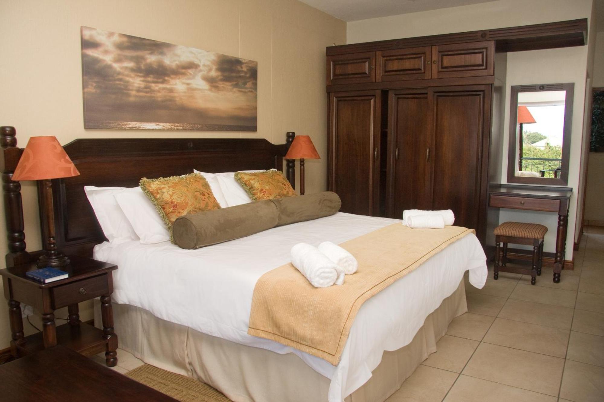 Umthunzi Hotel And Conference Umtentweni Room photo