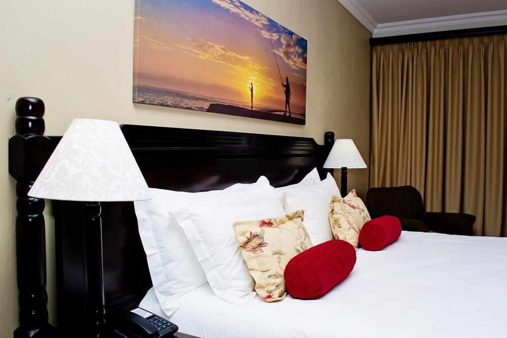 Umthunzi Hotel And Conference Umtentweni Room photo